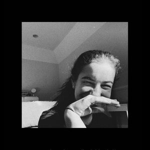 Meet your Posher, Maya